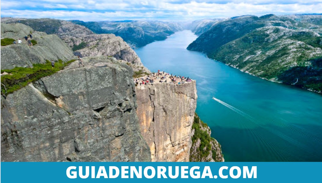 Fiordo de Lysefjord portada